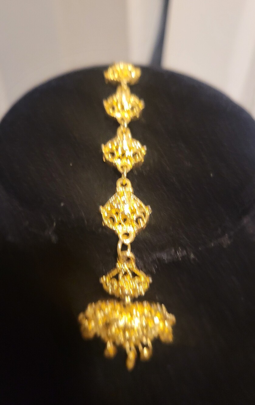 Indian Tikka -  Gold-Tone